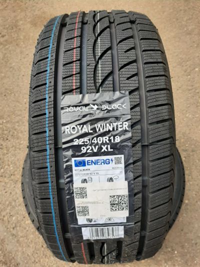 Лот: 23511564. Фото: 1. 225/40 R18 92V Royal Black Winter... Шины