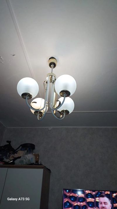 Лот: 21141262. Фото: 1. Люстра. Люстры, потолочные и подвесные светильники