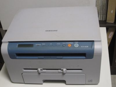 Лот: 19489996. Фото: 1. МФУ лазерное Samsung SCX-4220... Лазерные принтеры