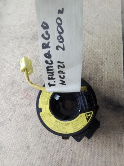Лот: 7248225. Фото: 1. Шлейф-Лента Airbag Toyota Funcargo... Электрооборудование