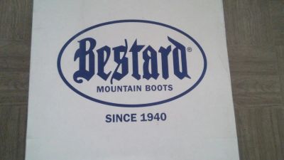 Лот: 7289857. Фото: 1. Горные ботинки Bestard. Ботинки, полуботинки