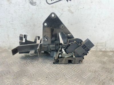 Лот: 25259224. Фото: 1. замок двери Ford Focus CB4. Двигатель и элементы двигателя