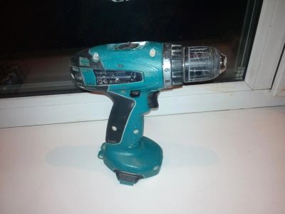 Лот: 8967100. Фото: 1. Шуруповёрт Makita 6281D. Электроинструмент