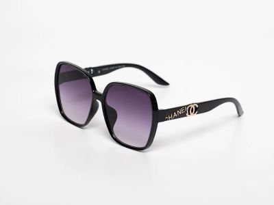 Лот: 21773801. Фото: 1. Очки Chanel. Очки солнцезащитные