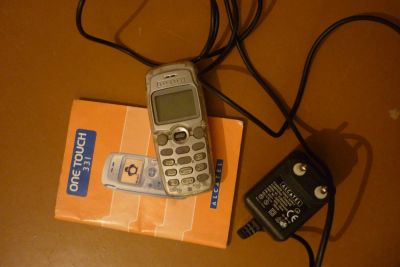 Лот: 4621457. Фото: 1. Alcatel One Touch 331. Кнопочные мобильные телефоны