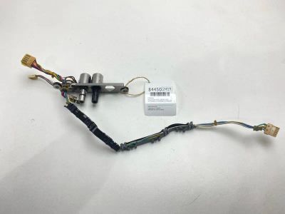 Лот: 22031973. Фото: 1. Соленоид Nissan Primera 2002 317058E006... Двигатель и элементы двигателя