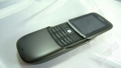 Лот: 420912. Фото: 1. Nokia 8820 (копия) 2 сим карты... Кнопочные мобильные телефоны