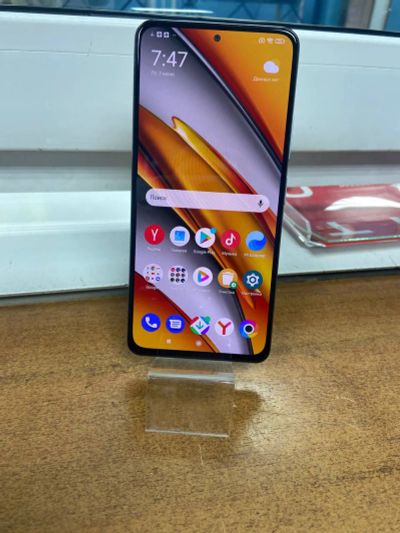 Лот: 22563020. Фото: 1. xiaomi poco f3. Смартфоны