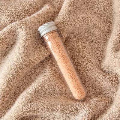 Лот: 22040006. Фото: 1. Соль для ванны Almond. Аксессуары для ванной