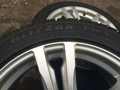 Лот: 6267239. Фото: 1. Комплект зимней липучки Bridgestone... Шины