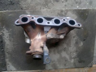 Лот: 2685903. Фото: 1. Выпускной коллектор Toyota. Выхлопная система
