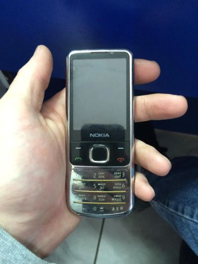 Лот: 7278699. Фото: 1. Nokia 6700 Classic Chrome ЦЕНА... Кнопочные мобильные телефоны