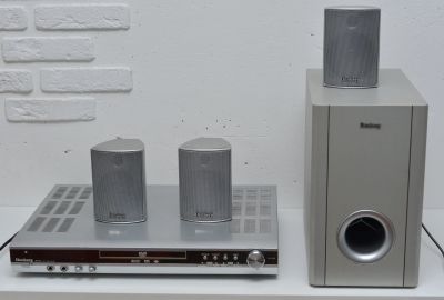 Лот: 25114723. Фото: 1. Домашний кинотеатр 5.1 elenberg. CD-проигрыватели и чейнджеры