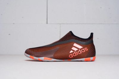 Лот: 11617707. Фото: 1. Футбольная обувь Adidas X Tango... Кеды, кроссовки, слипоны
