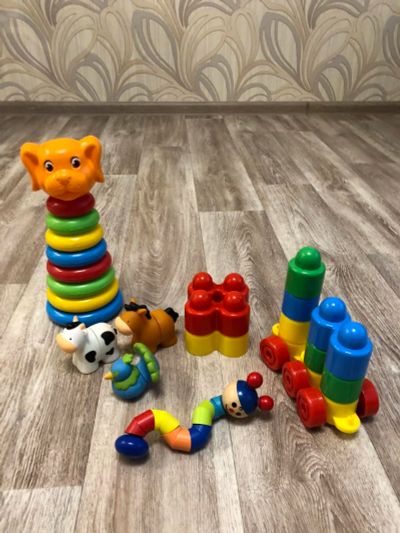 Лот: 11462685. Фото: 1. Игрушки для малыша. Развивающие