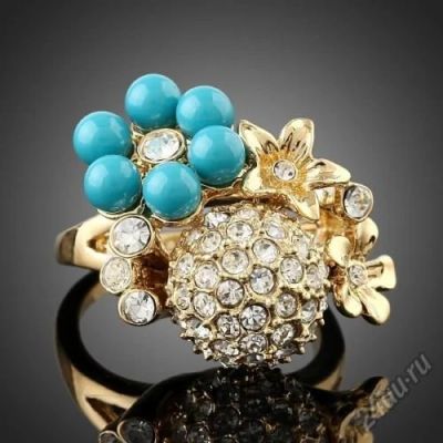 Лот: 5600692. Фото: 1. женское кольцо размер 8 , 18k... Кольца, перстни