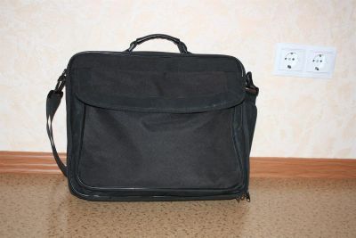 Лот: 3498717. Фото: 1. Сумка для Ноутбука. Сумки, рюкзаки