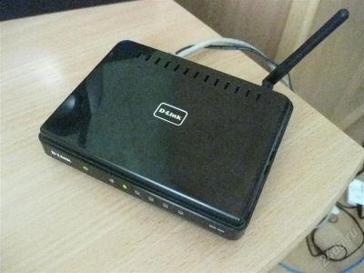 Лот: 844447. Фото: 1. wifi роутер D-Link dir-300. WiFi, Bluetooth адаптеры