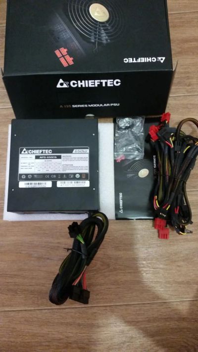 Лот: 7499972. Фото: 1. Блок питания 650Вт Chieftec APS-650CB. Корпуса, блоки питания