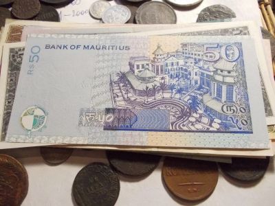 Лот: 16543313. Фото: 1. 50 рупий. Маврикий. Пресс. Азия