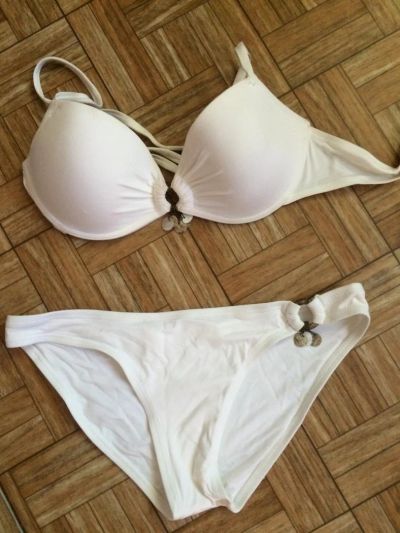 Лот: 7871734. Фото: 1. классный купальник с чашками. Купальники
