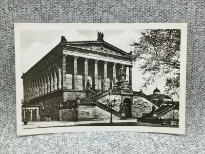 Лот: 25848032. Фото: 1. Открытка Германия, Берлин - Национальная... Открытки, конверты