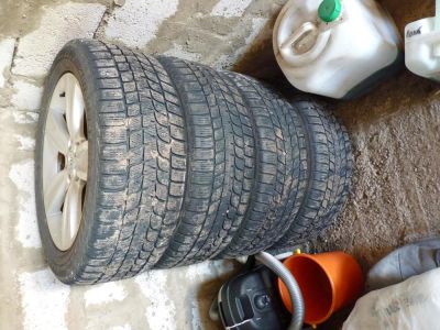 Лот: 5126931. Фото: 1. Продам шины bridgestone blizzak... Шины на дисках