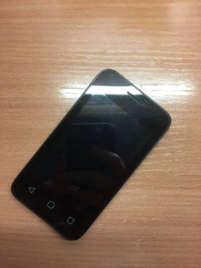 Лот: 12014088. Фото: 1. Смартфон Alcatel PIXI 3(3.5) 4009D... Смартфоны