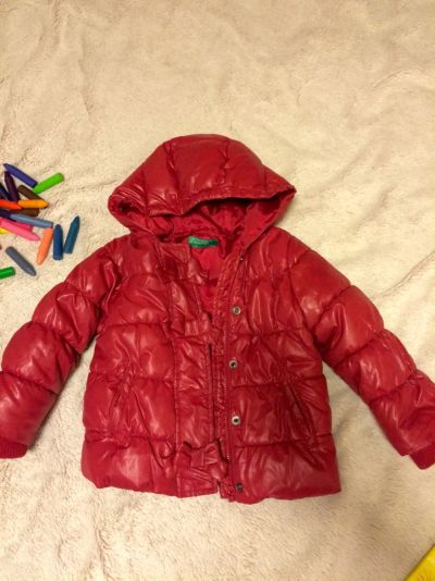 Лот: 4959559. Фото: 1. Куртка для девочки Benetton, размер... Верхняя одежда
