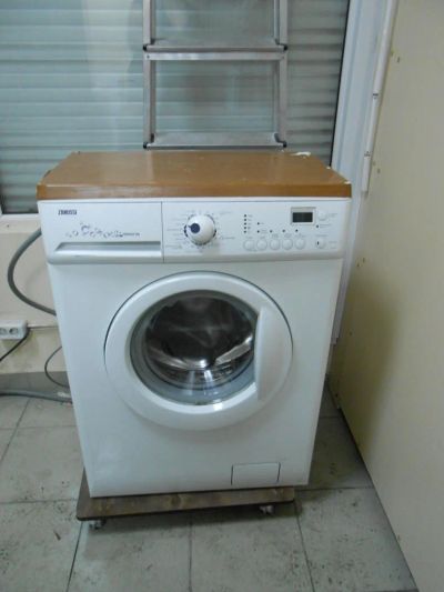 Лот: 4854764. Фото: 1. Продам стиральную машину Zanussi... Стиральные машины