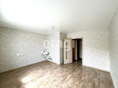 Лот: 25408472. Фото: 1. квартира , Красноярск улица Светлова... Квартиры, студии