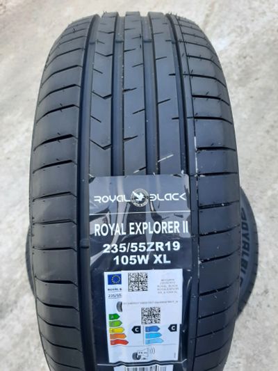 Лот: 21590604. Фото: 1. 235/55 R19 105W Royal Black Royal... Шины
