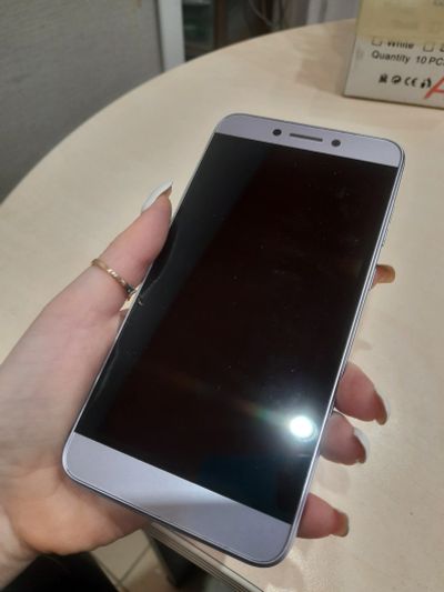Лот: 18865648. Фото: 1. Телефон Leagoo T8s. Смартфоны