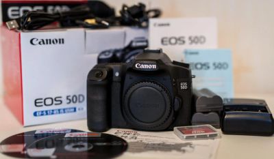 Лот: 4616848. Фото: 1. Canon EOS 50D Body + доп.оригинал... Цифровые зеркальные