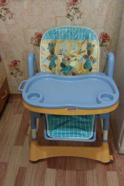 Лот: 3452373. Фото: 1. Продам стульчик для кормления. Стульчики для кормления