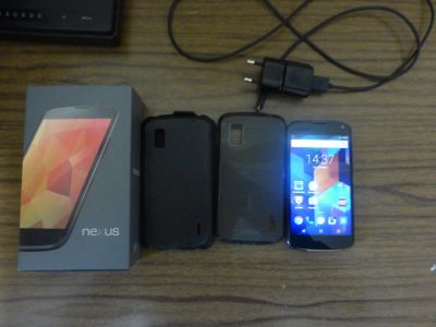 Лот: 4823874. Фото: 1. Nexus 4. Смартфоны