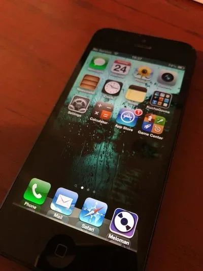 Лот: 11009626. Фото: 1. iPhone 5 на iOS 6. Смартфоны