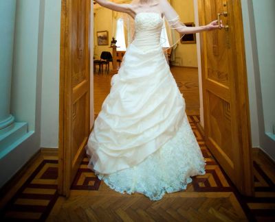 Лот: 7098134. Фото: 1. Свадебное платье, (размер 42-44-46... Свадебные платья