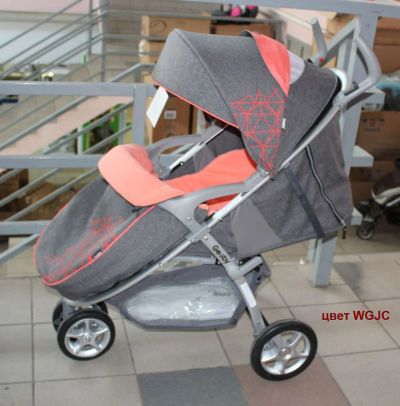 Лот: 4465859. Фото: 1. Коляска прогулочная Geoby C409... Коляски