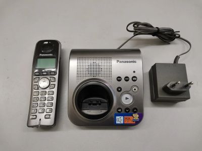 Лот: 17647505. Фото: 1. Телефон Panasonic KX-TG7225RU... DECT и радиотелефоны