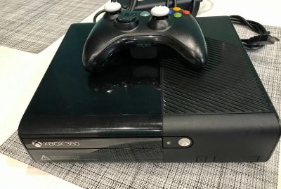 Лот: 15126885. Фото: 1. Xbox 360 игровая приставка. Игровые приставки, консоли