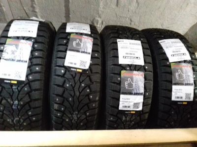 Лот: 10753421. Фото: 1. Зимняя резина 195/60 R-15 "Pirelli... Шины