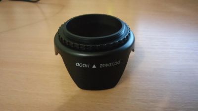 Лот: 4835698. Фото: 1. Бленда 52 мм. Крышки, бленды
