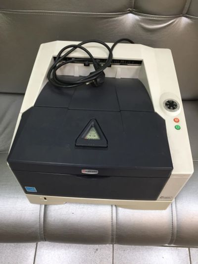 Лот: 19550591. Фото: 1. Принтер Kyocera FS-1300D 138675Г. Картриджи, расходные материалы