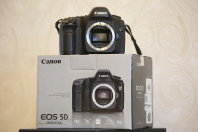 Лот: 6821856. Фото: 1. Фотоаппарат Canon EOS 5D Body. Цифровые зеркальные