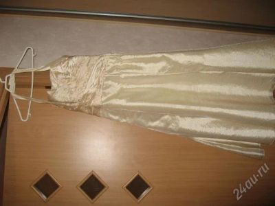 Лот: 1429394. Фото: 1. свадебное или вечернее платье. Платья