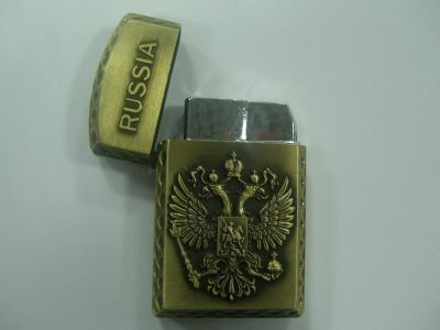 Лот: 11636755. Фото: 1. Зажигалка турбогазовая "Russia... Сувенирные мелочи
