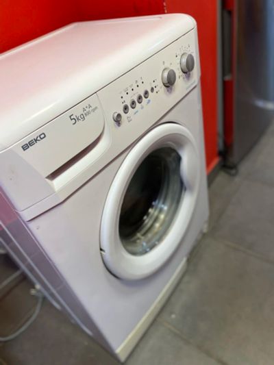Лот: 19130376. Фото: 1. Стиральная машина Beko Volumax5... Стиральные машины