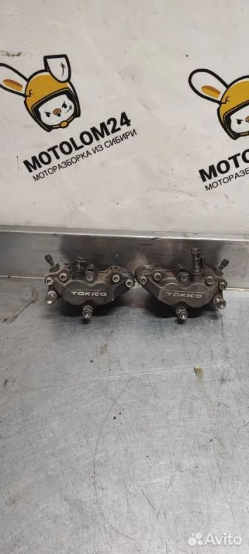 Лот: 22463336. Фото: 1. Суппорта перед Suzuki gsx 600... Запчасти