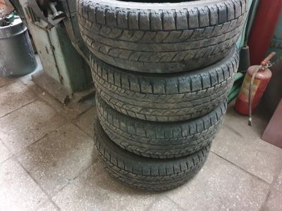 Лот: 17580468. Фото: 1. Летняя резина 225/60R17. Шины